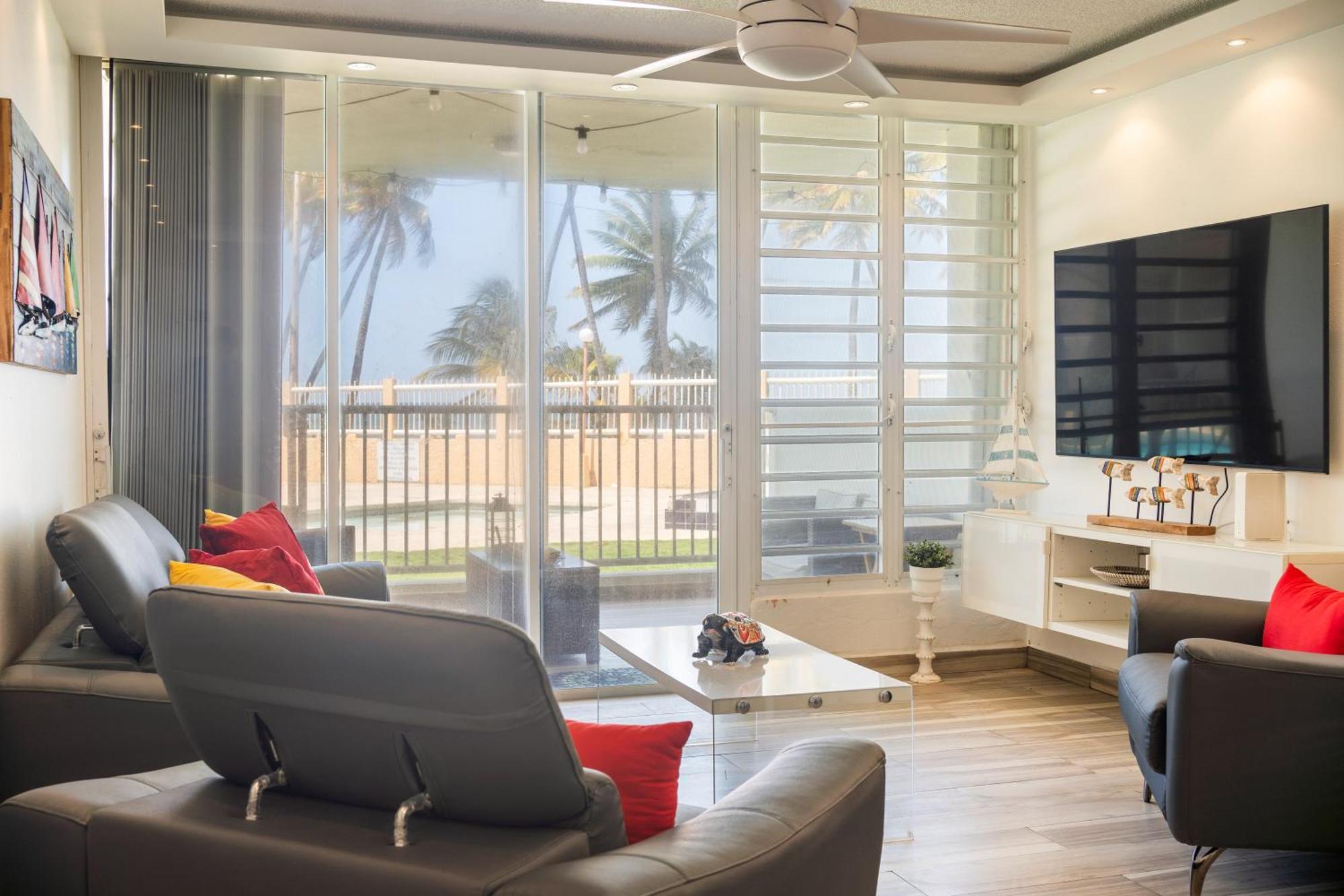 Ocean Blue Beach Apt Luquillo Exterior foto