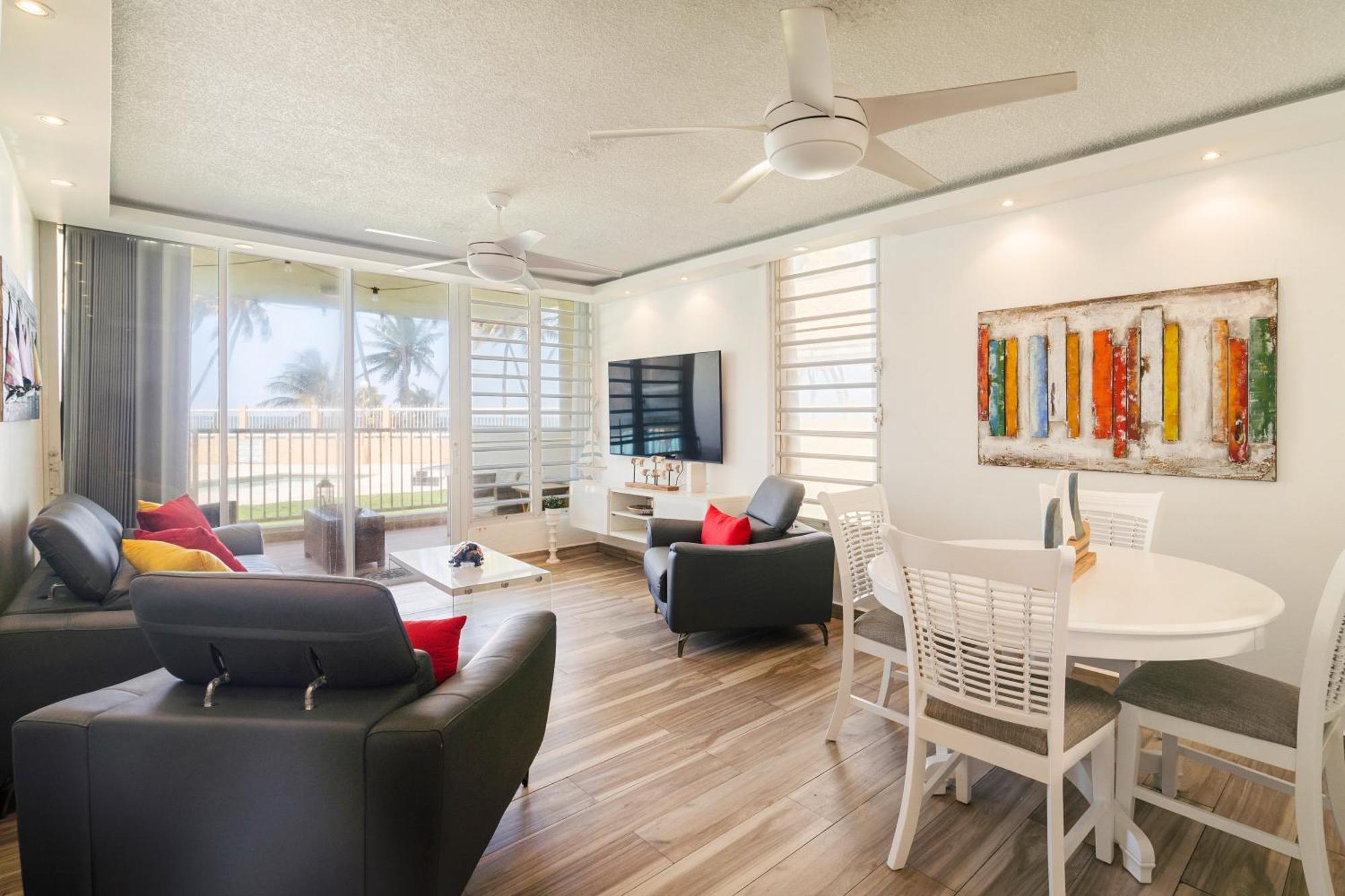 Ocean Blue Beach Apt Luquillo Exterior foto