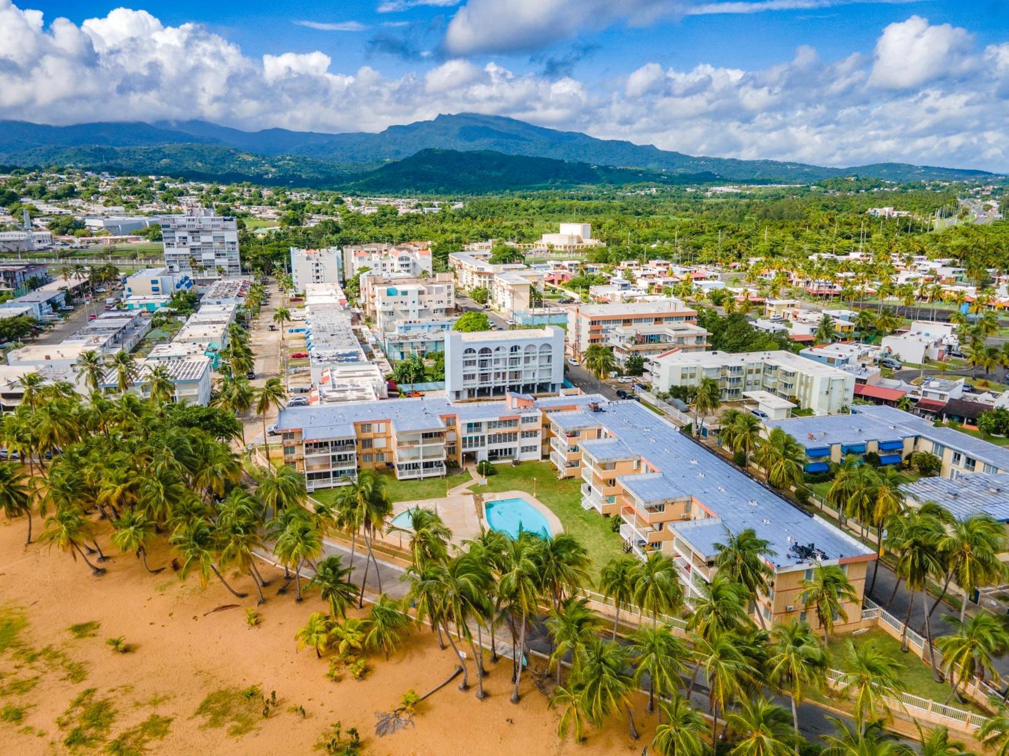 Ocean Blue Beach Apt Luquillo Exterior foto